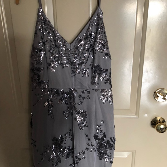SALE Gorgeous Grey & Silver Luxmi Dress - Picture 6 of 6